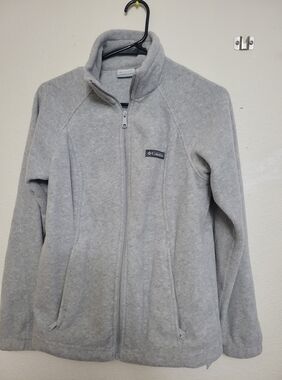 Womens small gray Columbia fleece